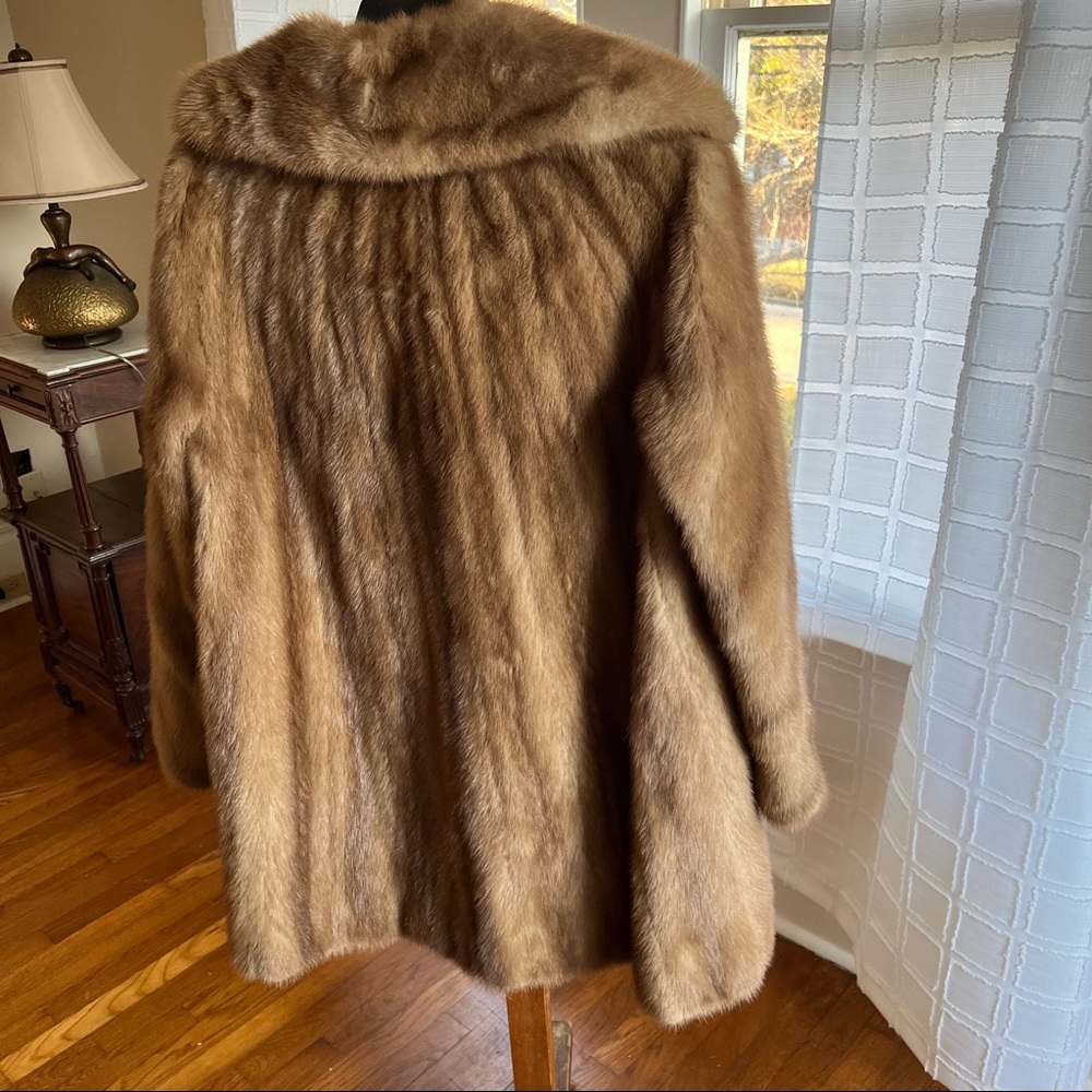 Mint Condition Vintage Genuine Mink Fur Coat with Pockets and Double Col…